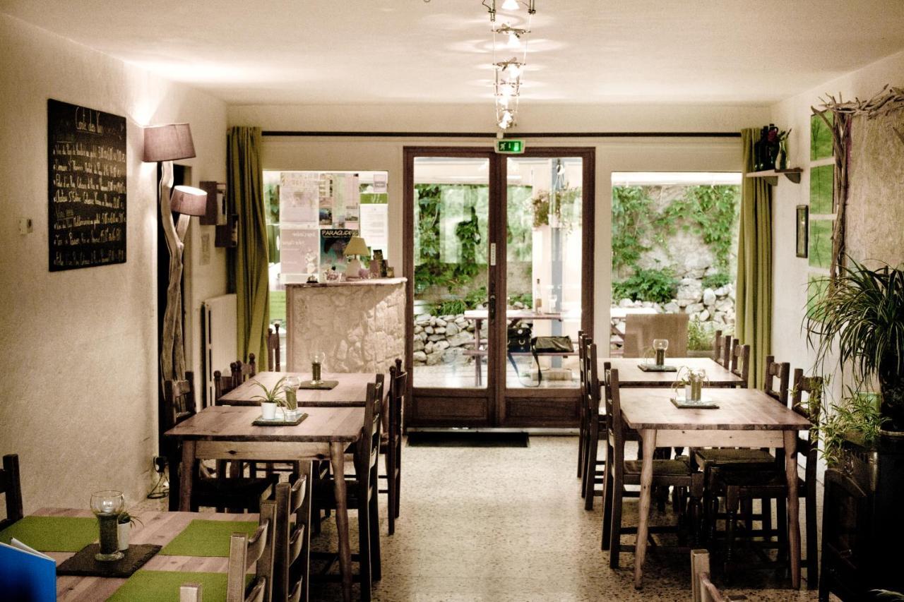 Gite De La Baume , Aux Delices Du Verdon カステラーヌ エクステリア 写真
